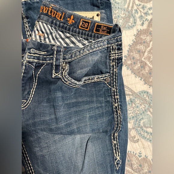 Rock Revival Kai Bootcut size 29 with sequin and rhinestone pockets and sides - Picture 4 of 5